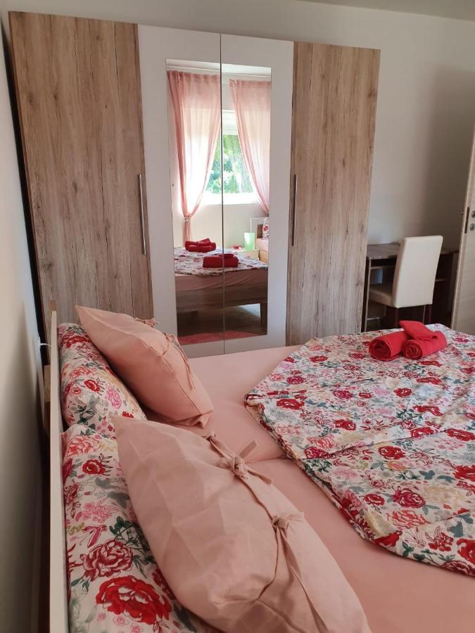 Apartment Creo Loborika Marčana Eksteriør billede