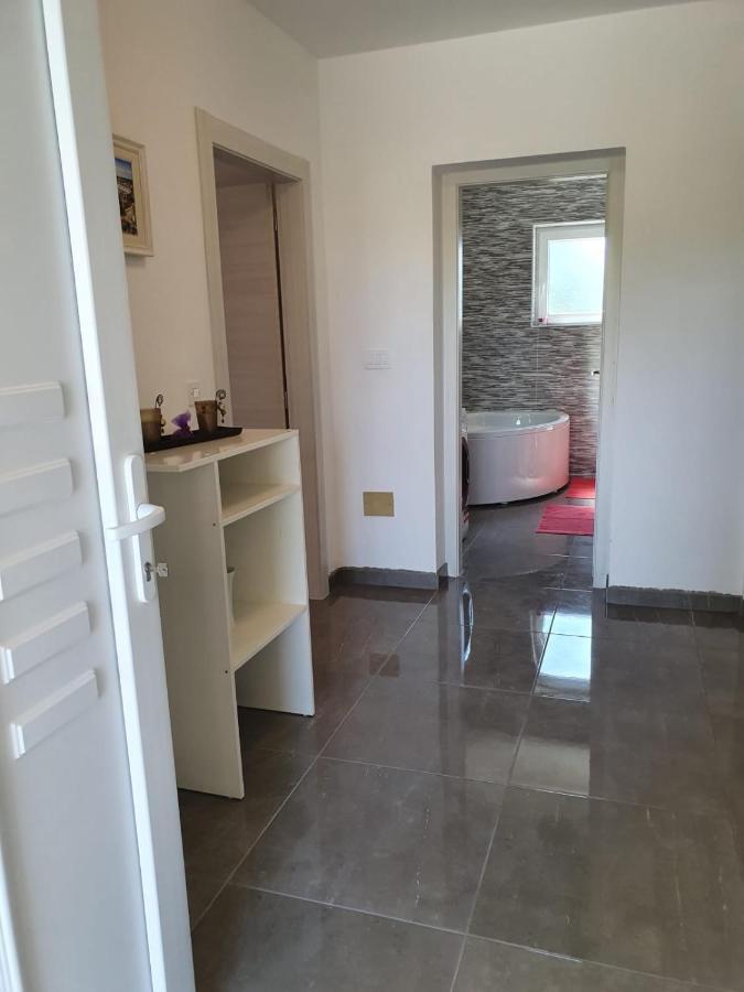 Apartment Creo Loborika Marčana Eksteriør billede