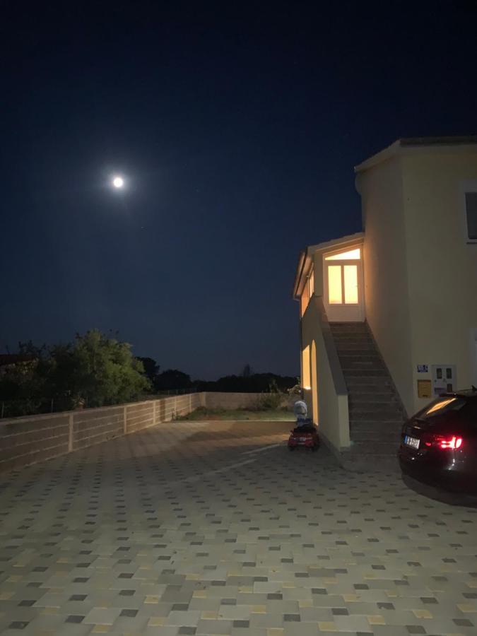 Apartment Creo Loborika Marčana Eksteriør billede